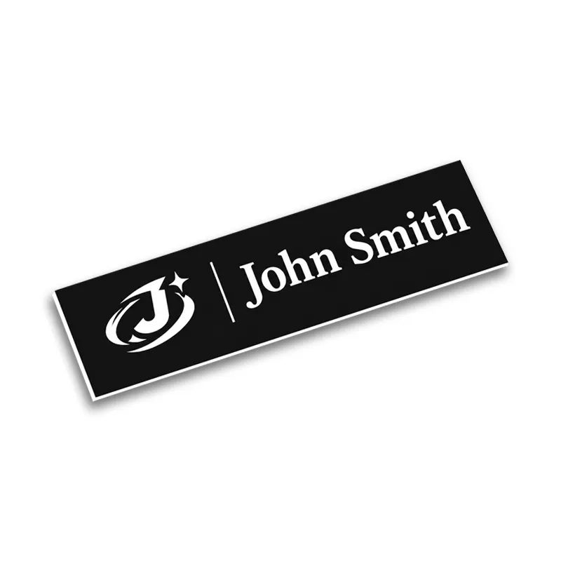 engraved-name-badges-recta-3